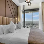 Keysplease 2 Bedroom With Study Aykon City Minutes To Downtown