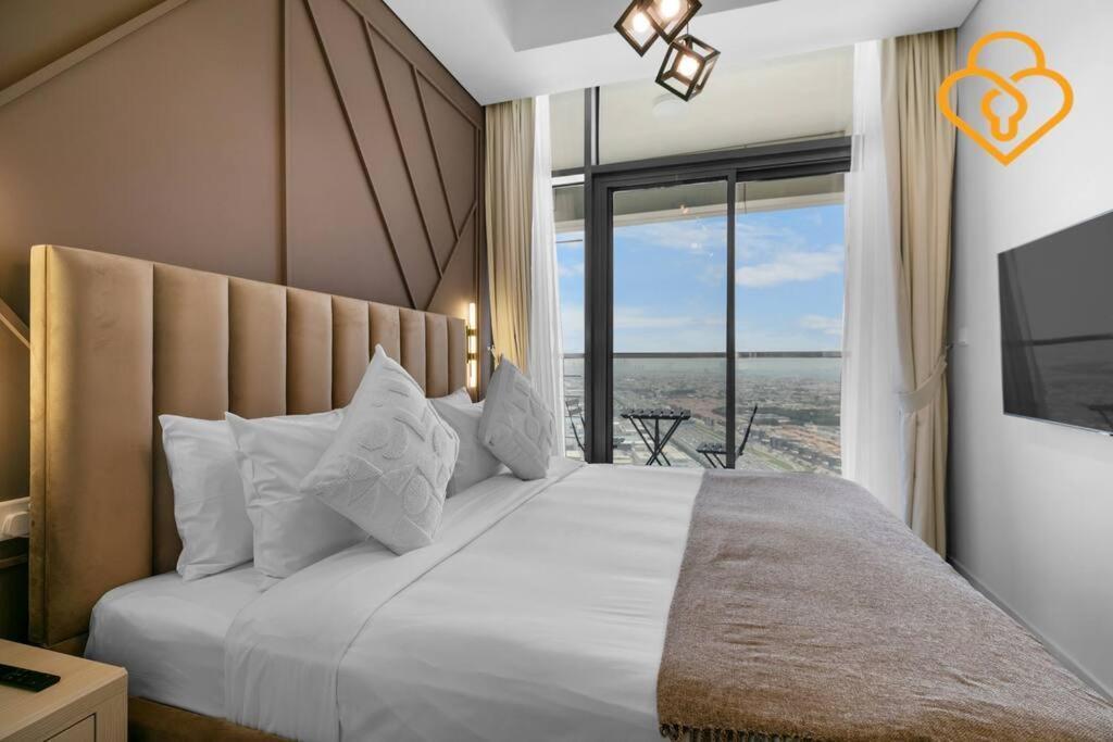 Keysplease 2 Bedroom With Study Aykon Minutes To Downtown Apartment *