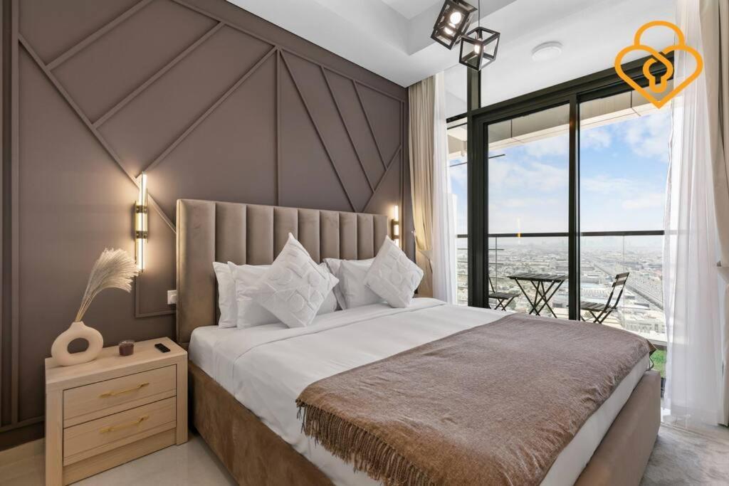 Apartment Keysplease 2 Bedroom With Study Aykon Minutes To Downtown