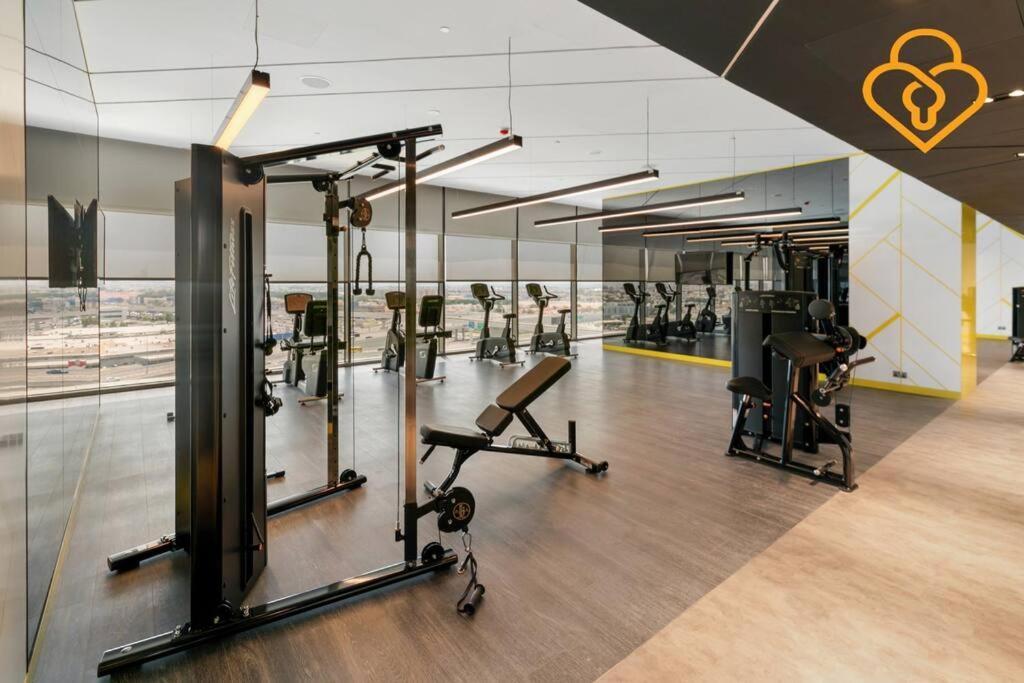 Keysplease 2 Bedroom With Study Aykon Minutes To Downtown *